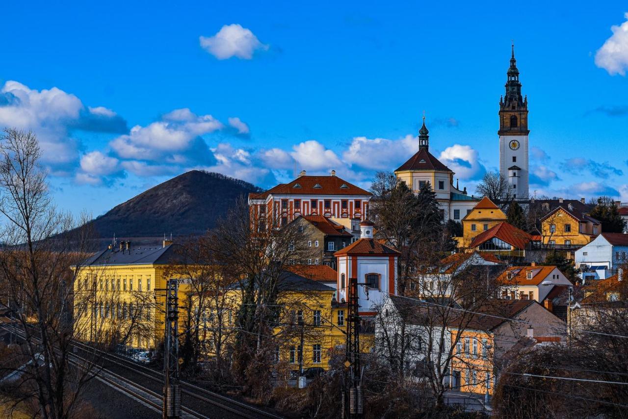 LitoměřiceU Svate Ludmilyアパートメント エクステリア 写真